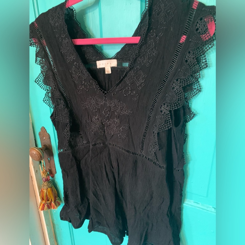 Adiva Large Black Lace Top